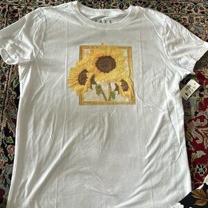 Free State (Aeropostale) T-shirt SUPER SOFT XL Sunflowers gold frame “vintage”